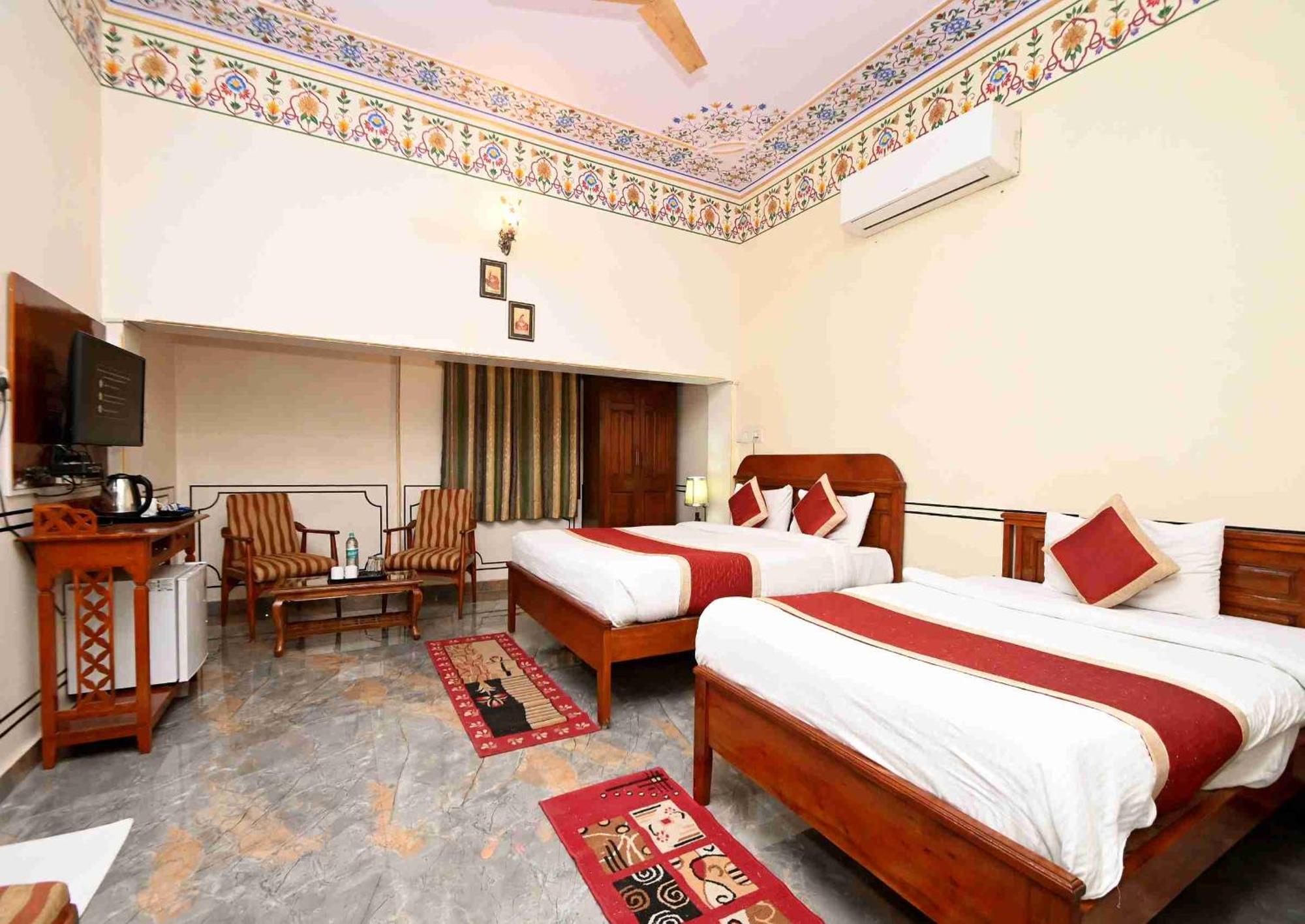 Virasat Mahal Heritage Hotel-Jaipur City Center Esterno foto