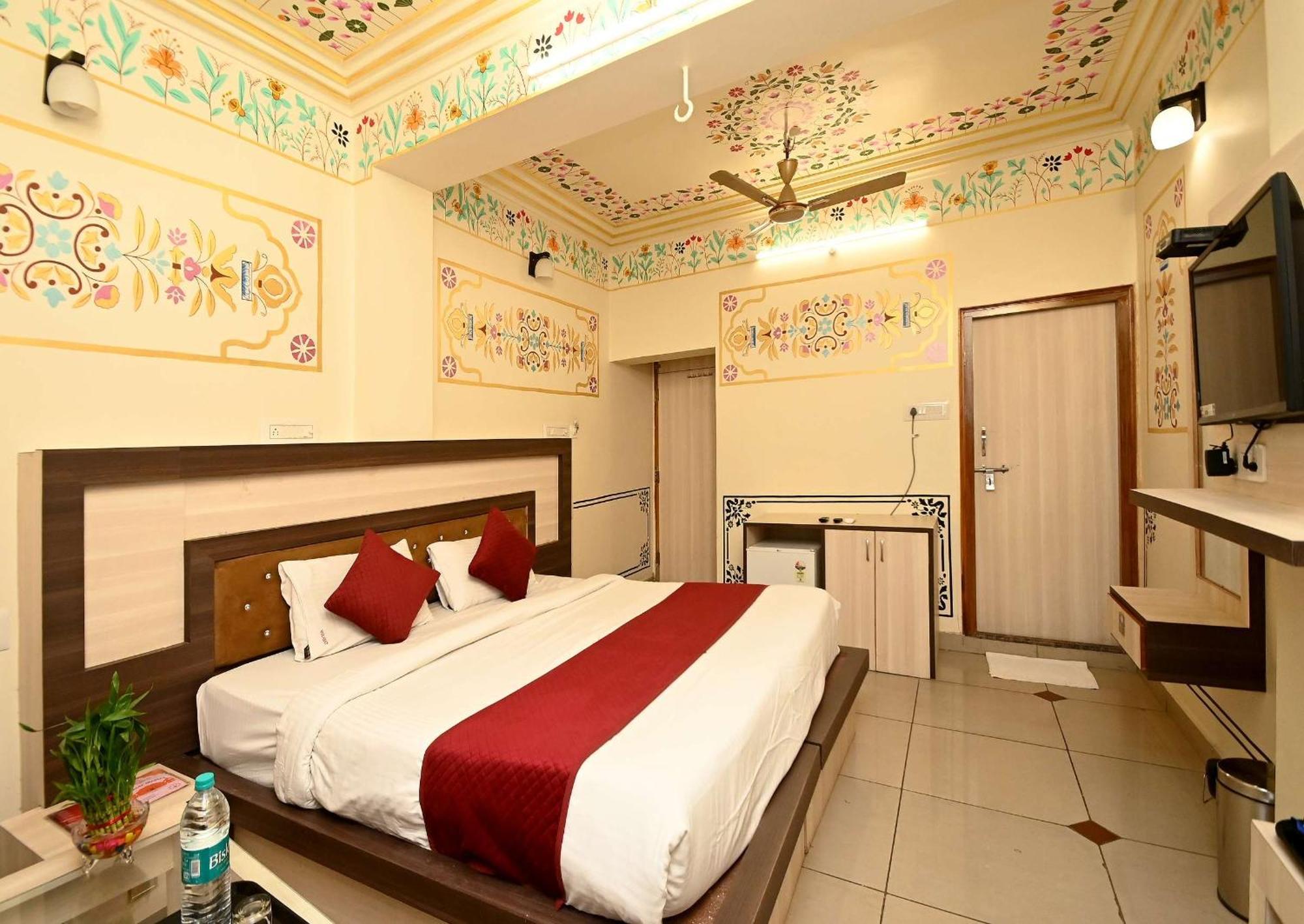 Virasat Mahal Heritage Hotel-Jaipur City Center Esterno foto