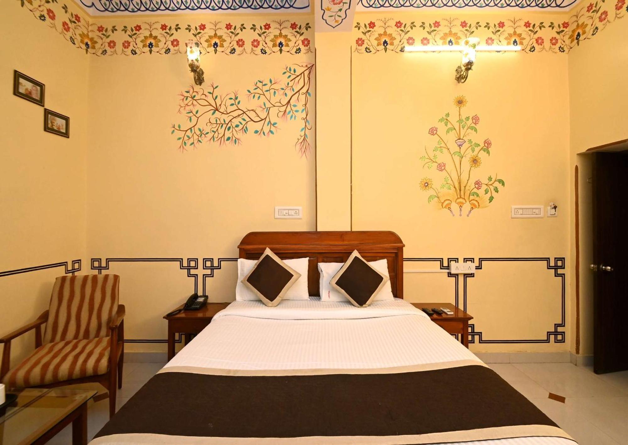 Virasat Mahal Heritage Hotel-Jaipur City Center Esterno foto