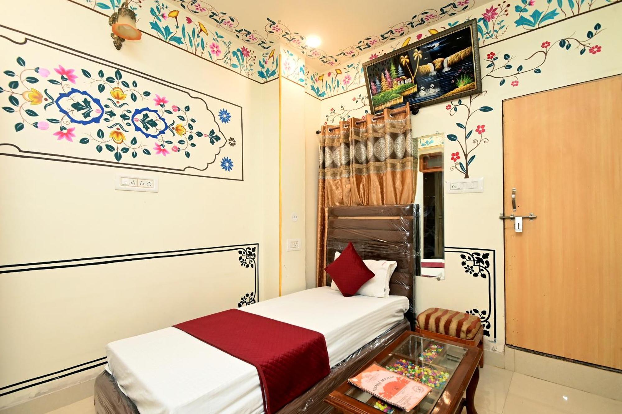 Virasat Mahal Heritage Hotel-Jaipur City Center Esterno foto